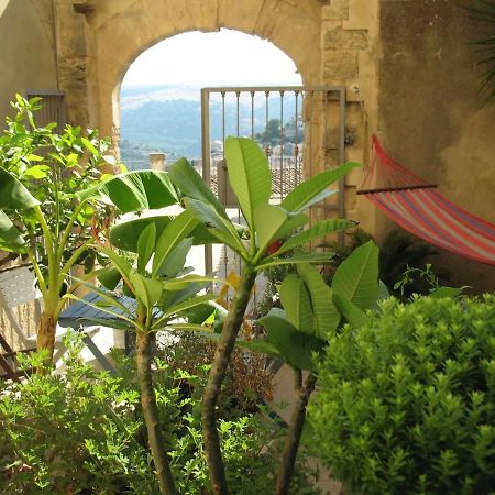 A Naca Villa Ragusa Exteriör bild