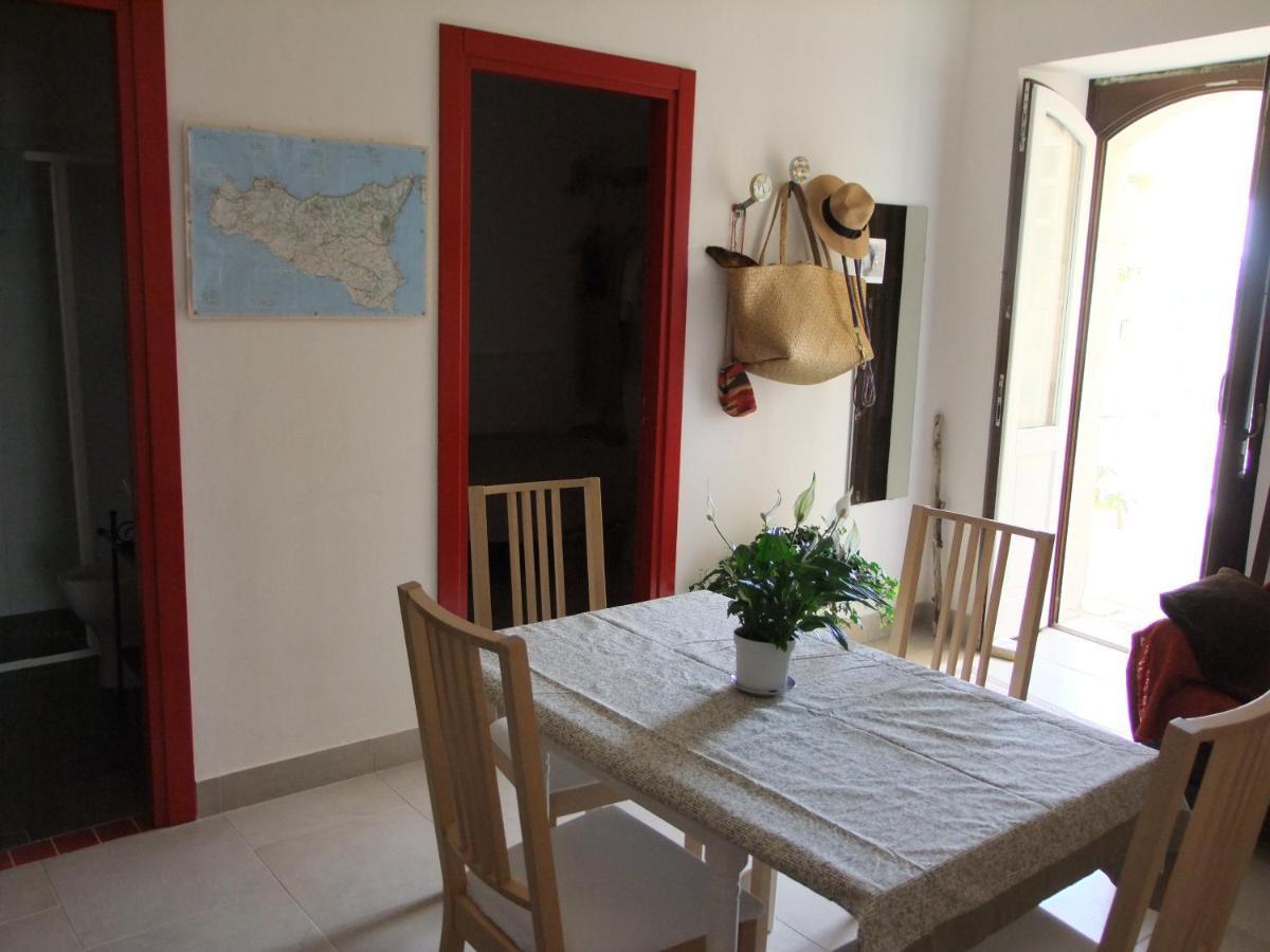 A Naca Villa Ragusa Exteriör bild