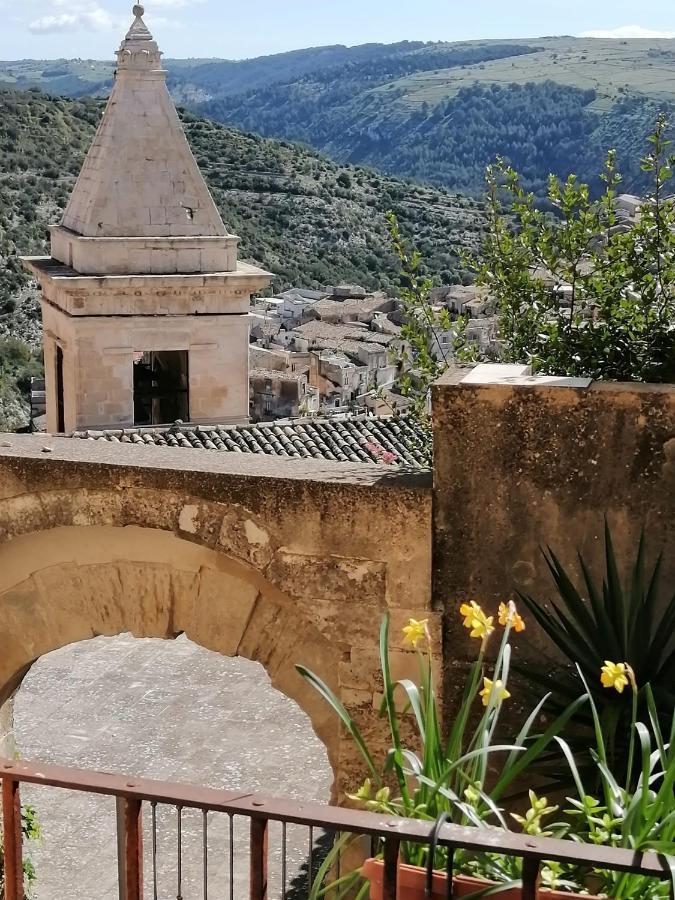 A Naca Villa Ragusa Exteriör bild